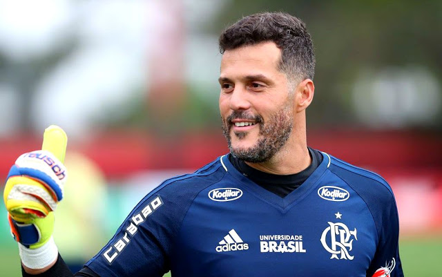 10 maiores goleiros do século: Júlio César entra para lista representando o  Brasil; veja colocação